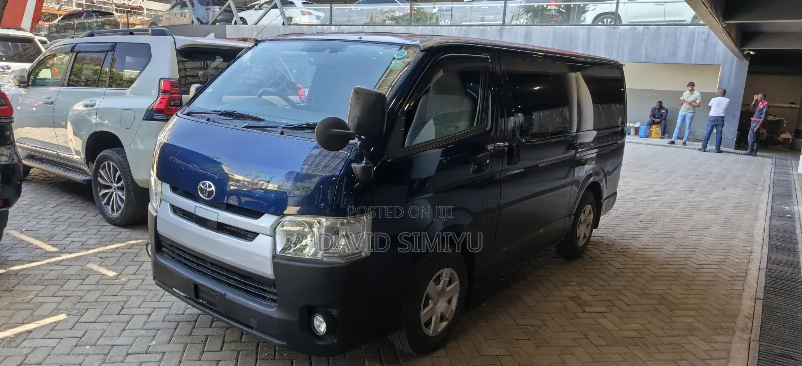 Toyota HiAce 2018 Blue