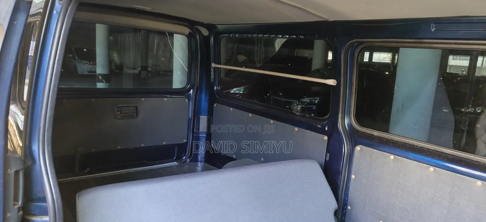 Toyota HiAce 2018 Blue