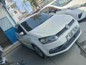 Volkswagen Polo 2017 White