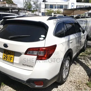 Subaru Outback 2015 White
