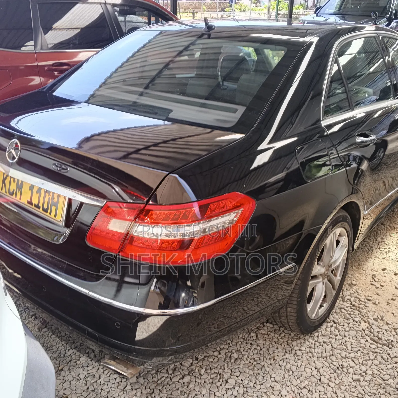 Mercedes-Benz E300 2011 Black