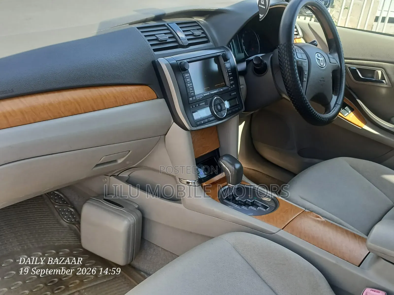 Toyota Premio 2008 Silver