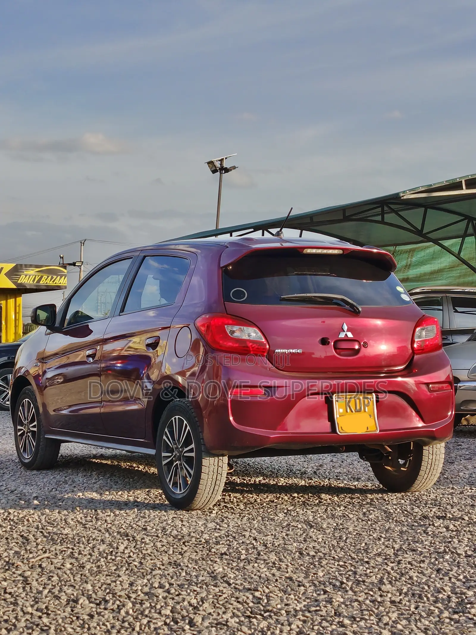 Mitsubishi Mirage 2017 Maroon