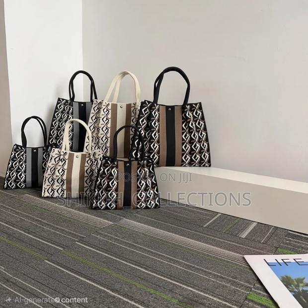 Classy Women Tote Bags