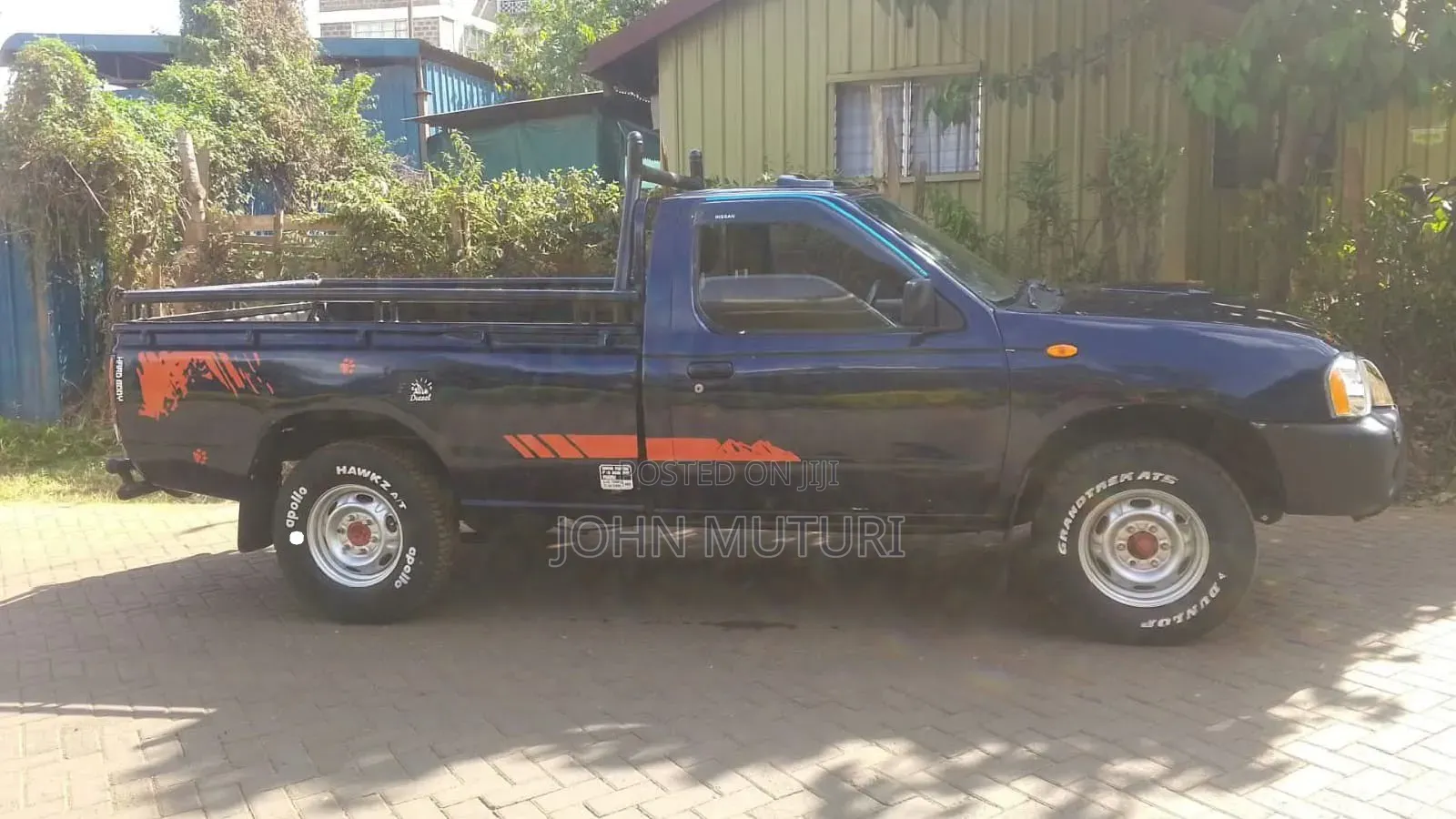 Nissan Hardbody 2009 Blue