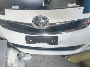 Ractis 2015 Nosecut With Chrome Grill