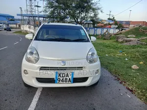 Toyota Passo 2014 White