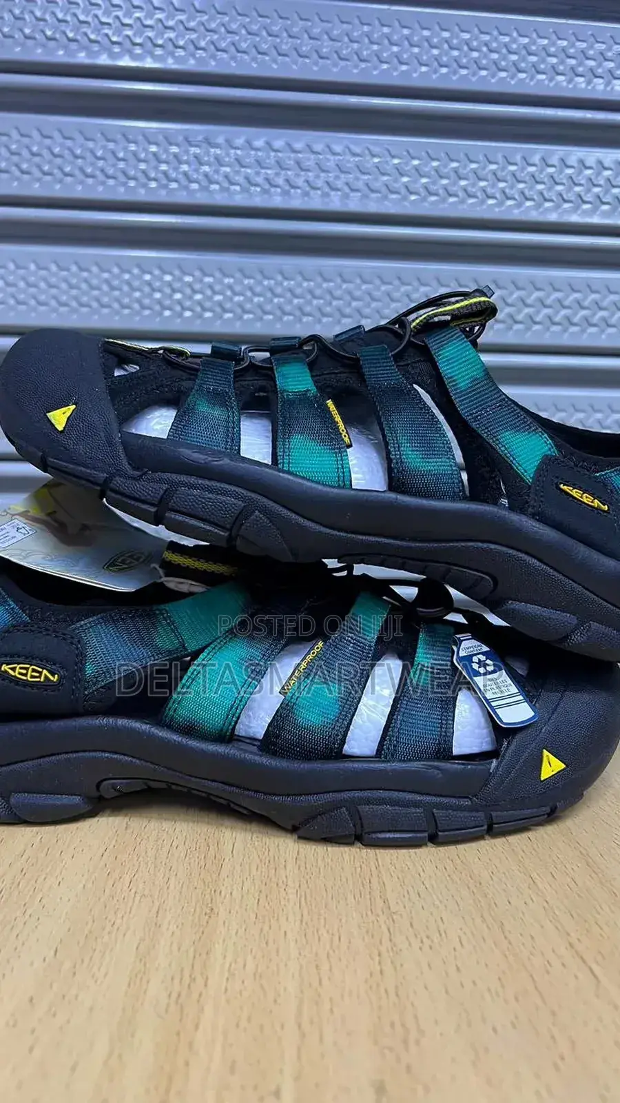 Keens Shoes