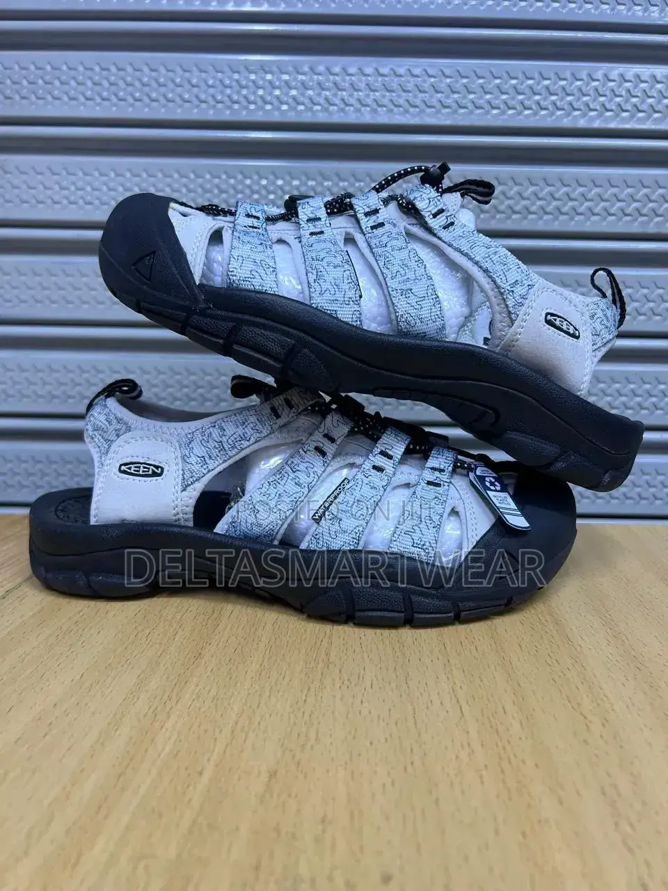 Keens Shoes
