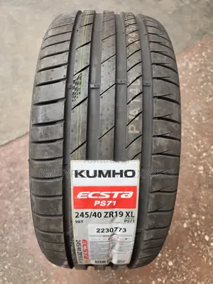 245 /40 R19 Khumo Tires