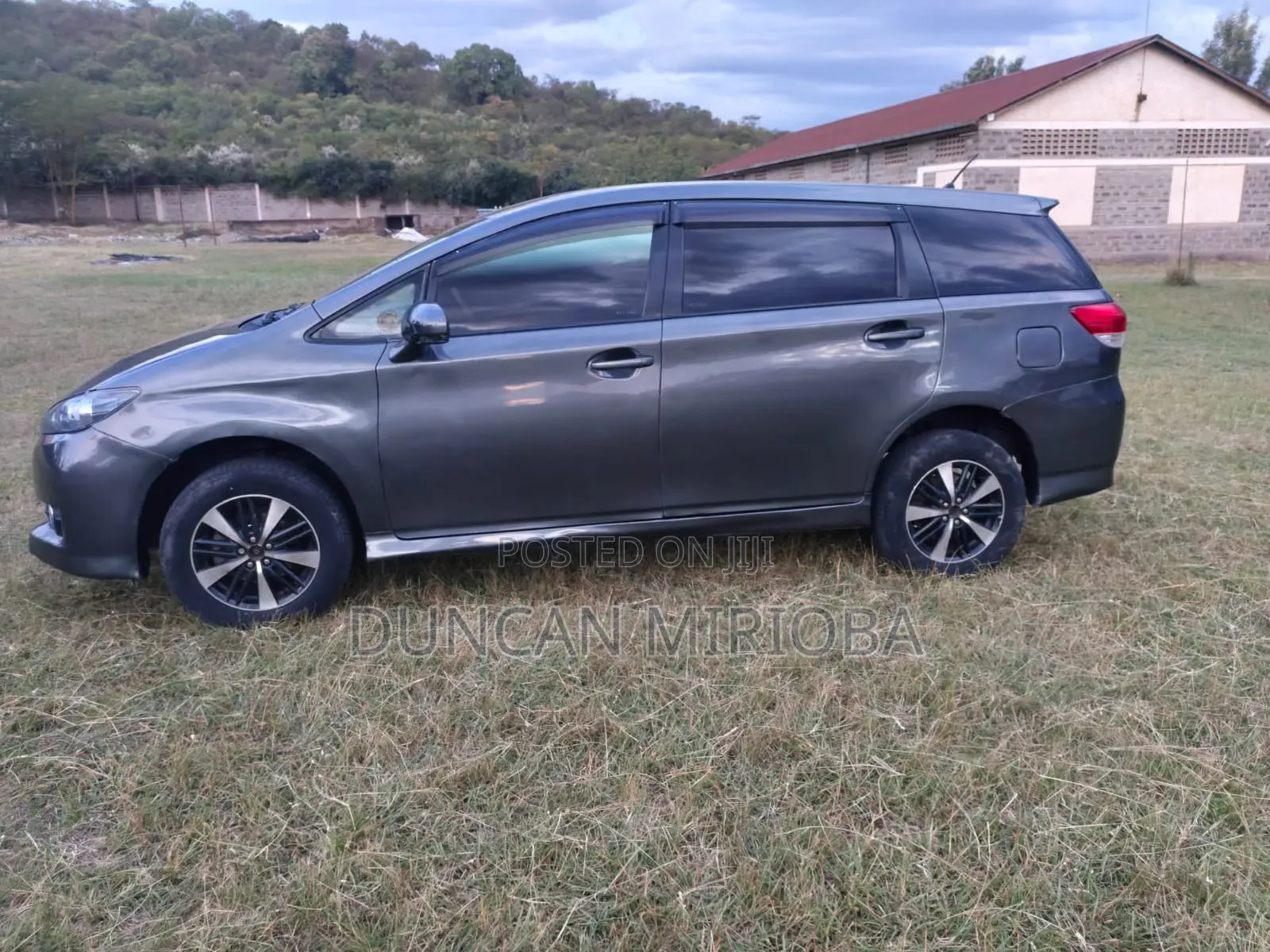 Toyota Wish 2011 Gray