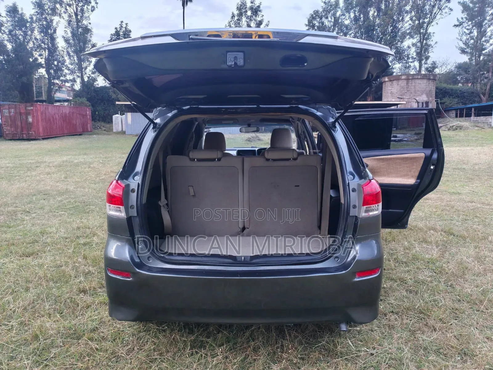 Toyota Wish 2011 Gray