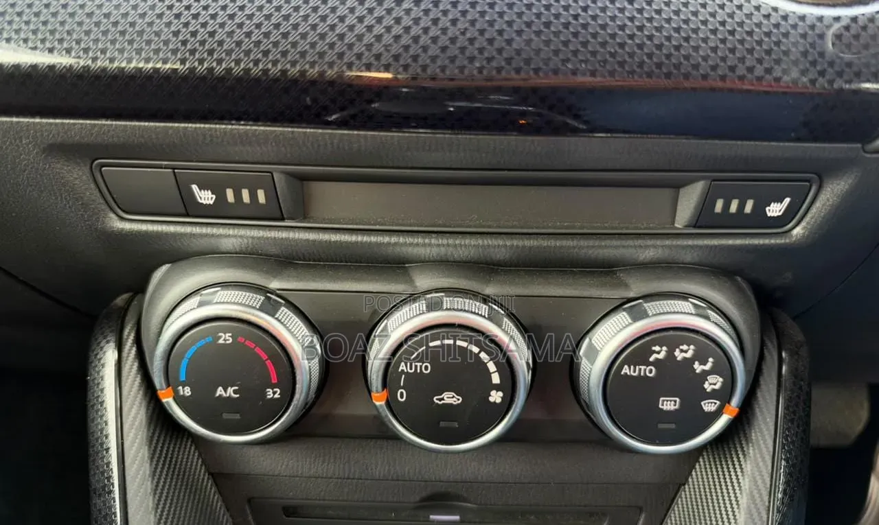 Mazda Demio 2019 White