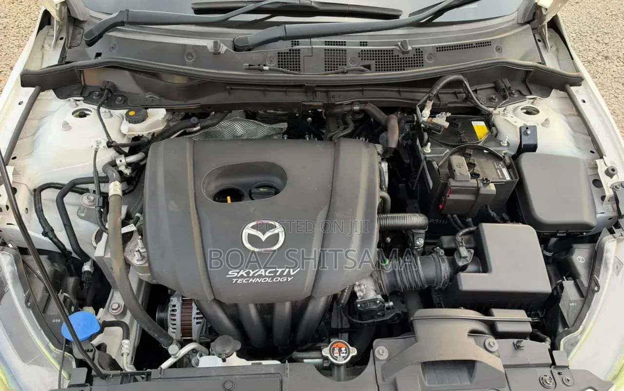 Mazda Demio 2019 White
