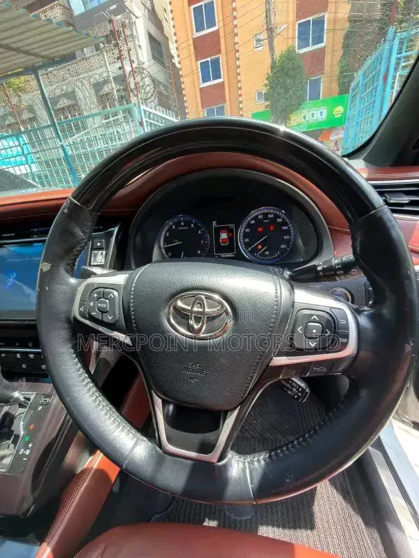 Toyota Harrier 2019 White