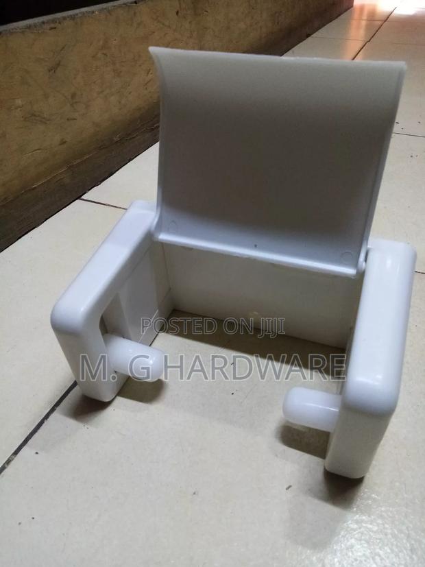 Plastic Tissue Holder - thumbnail 2