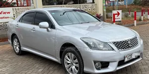 Toyota Crown 2012 Silver