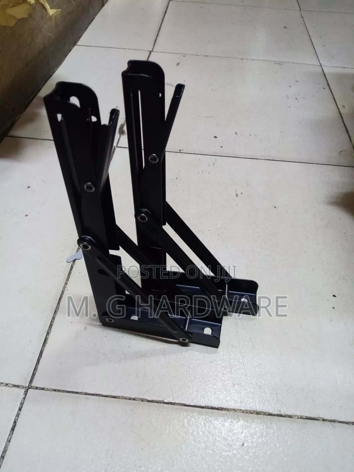 Black Folded Shelf Bracket 8"
