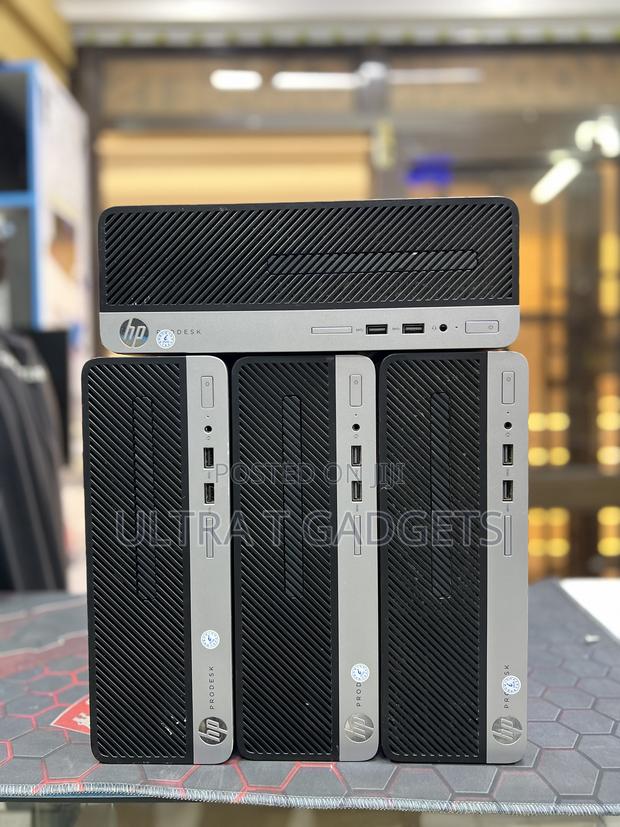 Desktop Computer HP ProDesk 400 G4 8GB Intel Core i7 SSD 256GB - main view