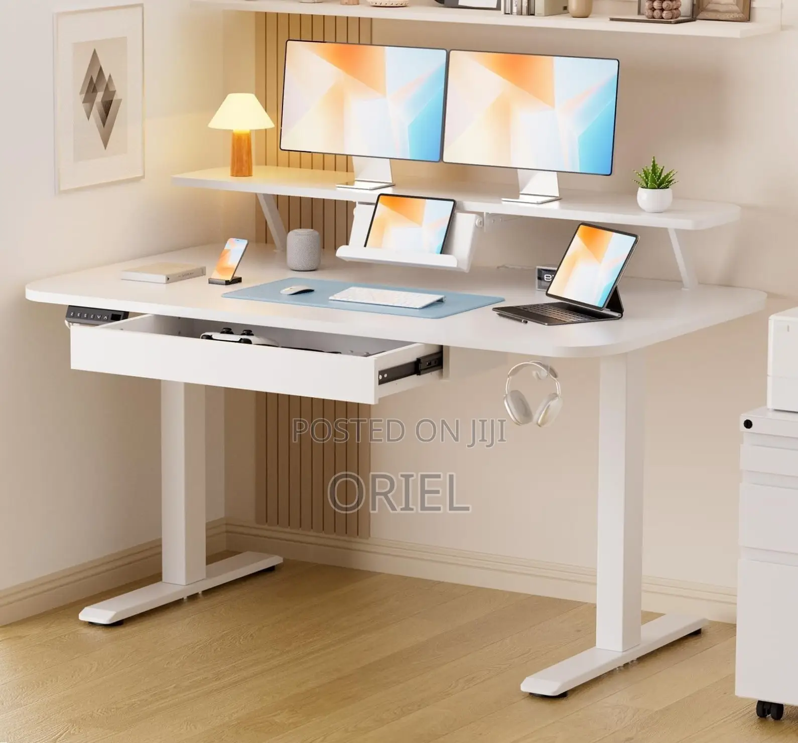 Office Desk : Adjustable Standing Office Desk