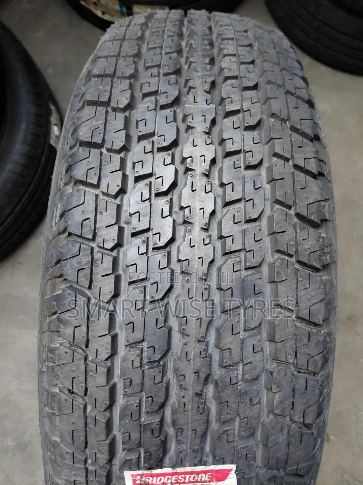 265/65r17 Bridgestone Dueller Ht 840