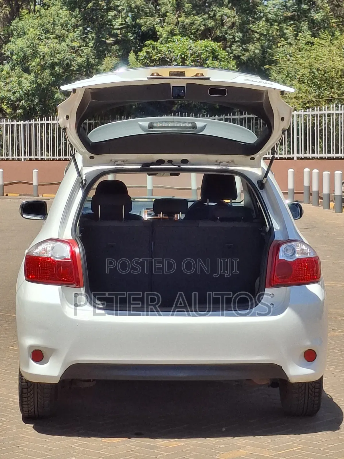 Toyota Auris 2012 White
