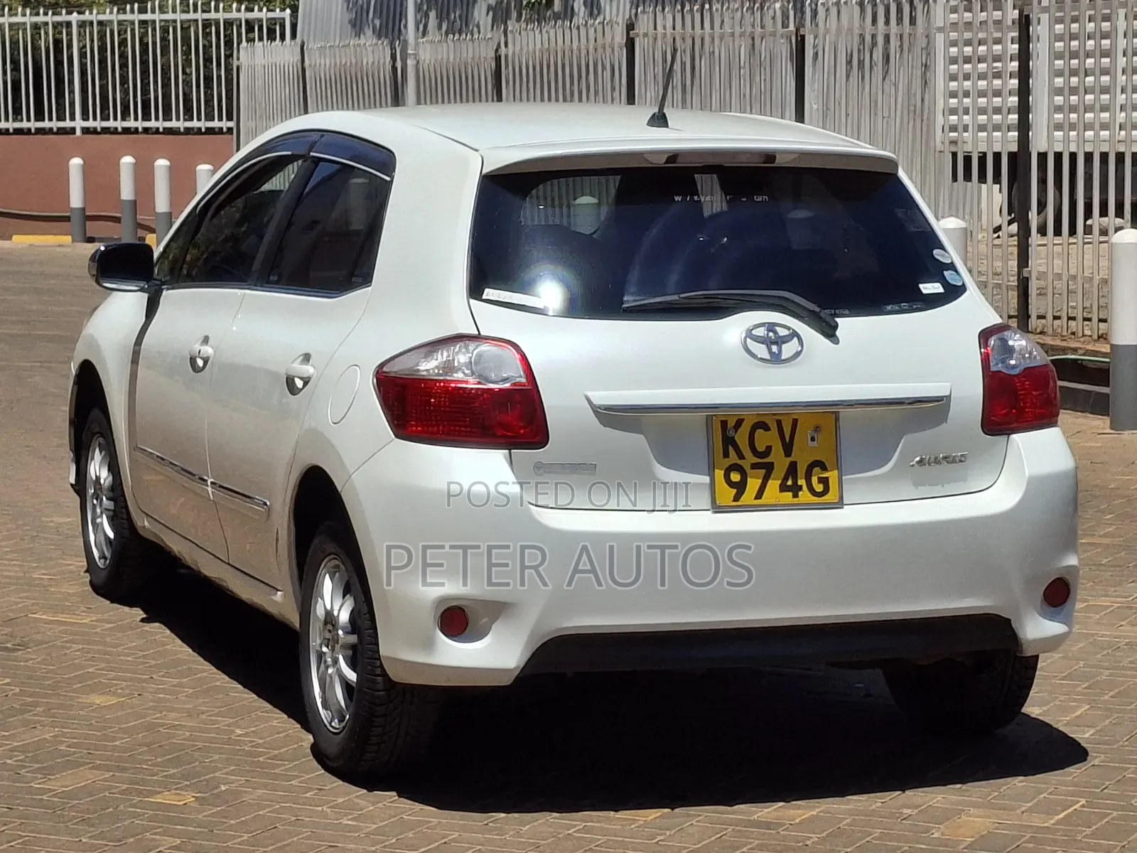 Toyota Auris 2012 White