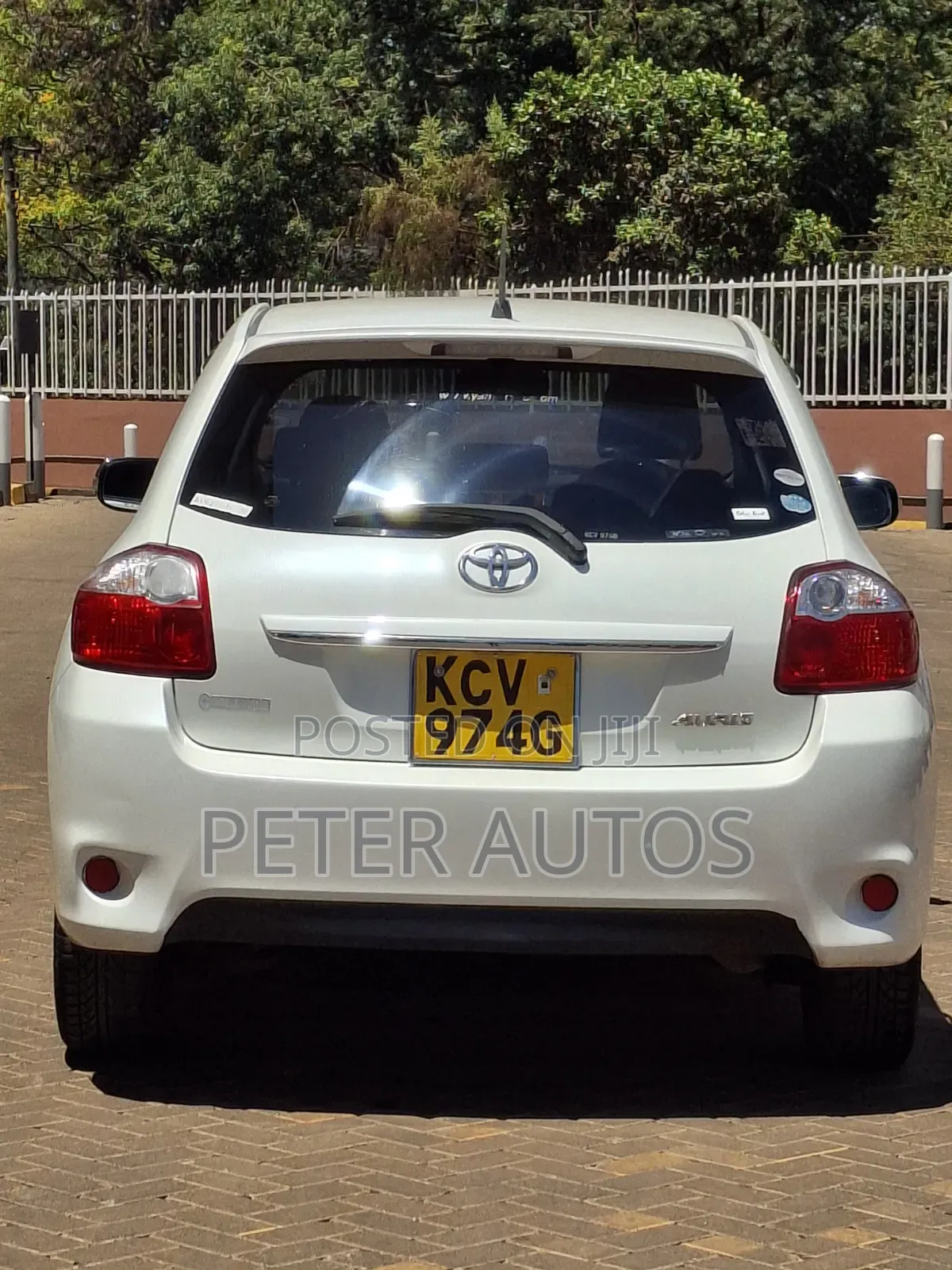 Toyota Auris 2012 White
