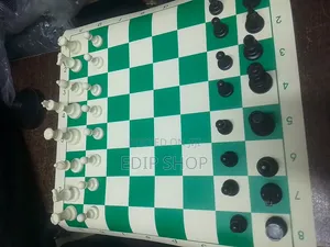 Portable Chess Mat