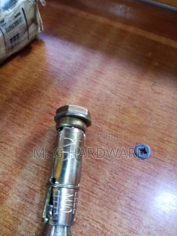 Kk Rawlbolt M10