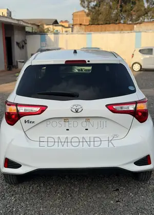 Toyota Vitz 2019 White