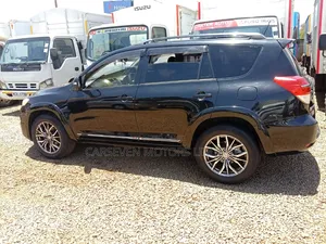 Toyota Vanguard 2013 Black