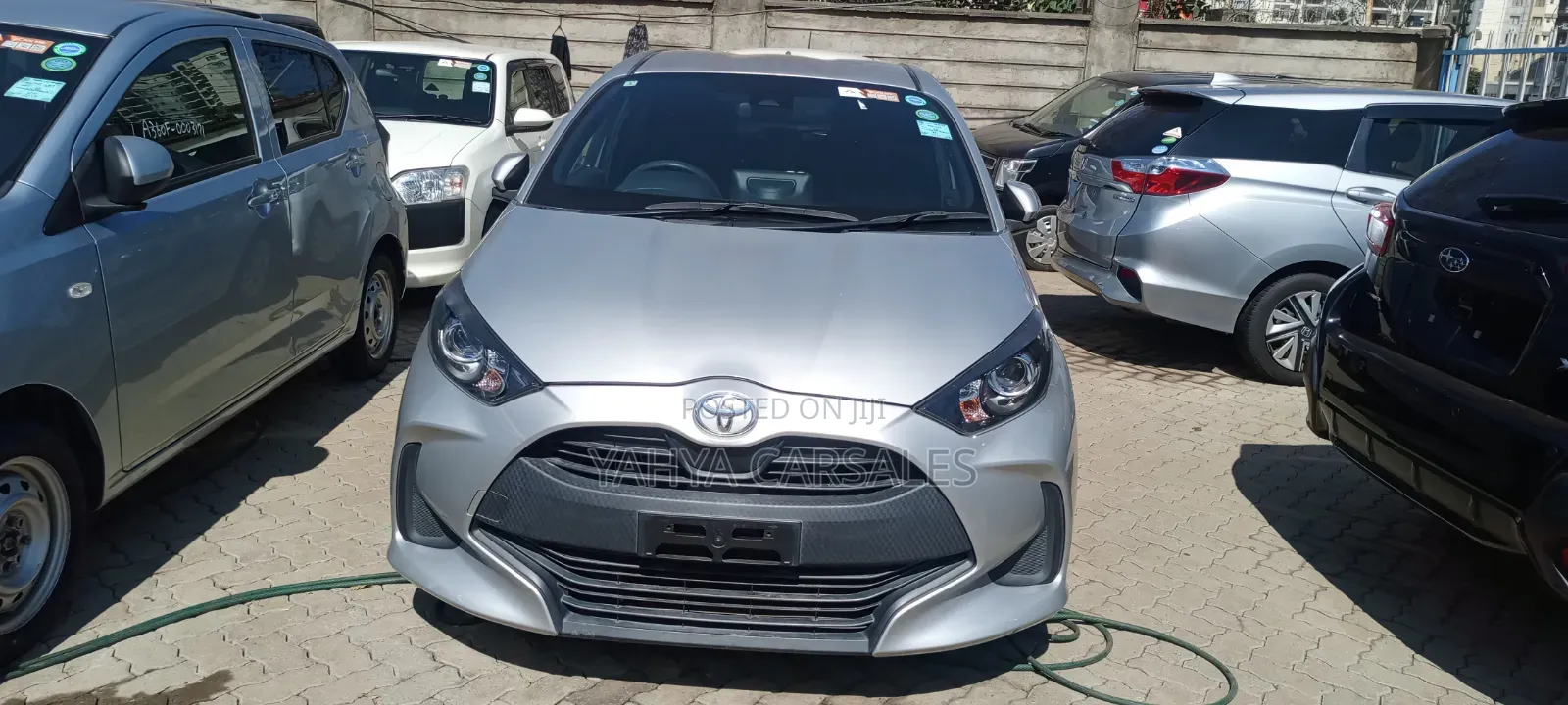 Toyota Yaris 2020 Silver
