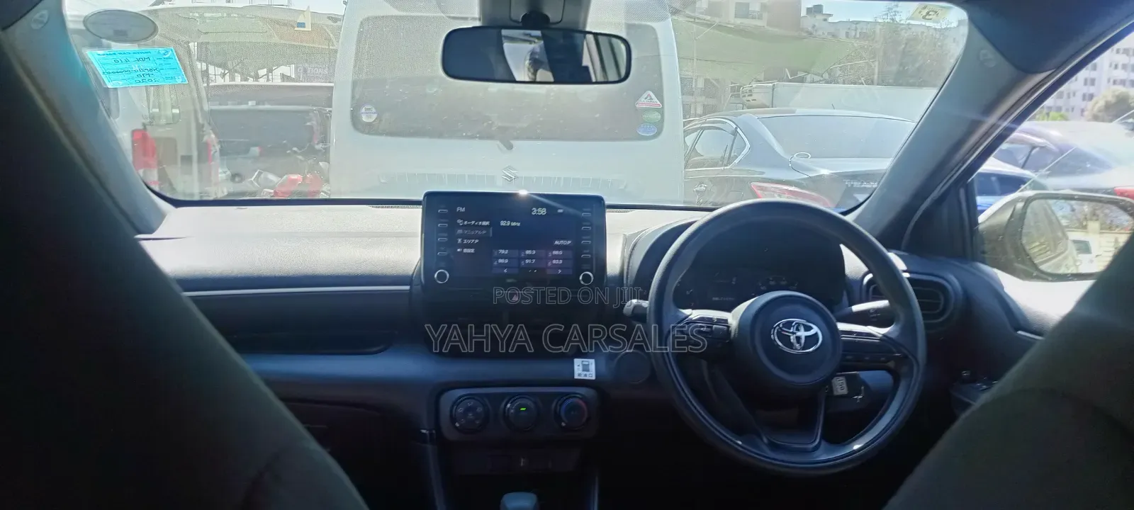 Toyota Yaris 2020 Silver