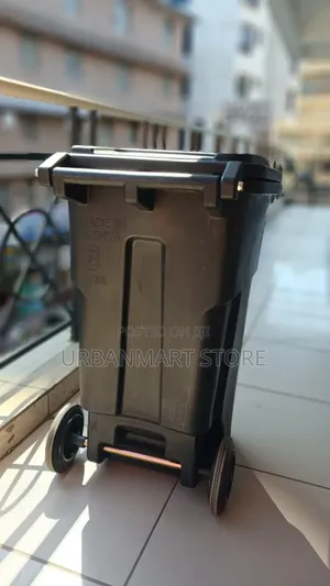 120L Pedal Bin With Wheels – Large Waste Bin