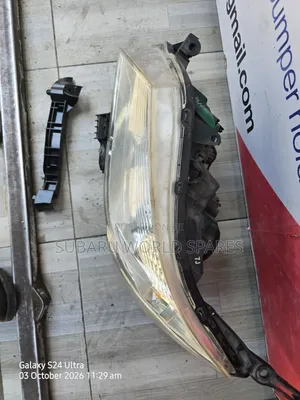 Subaru Sh5 Headlight