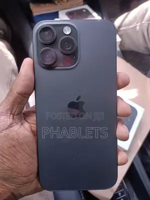 New Apple iPhone 16 Pro Max 256 GB Black