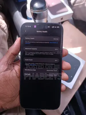 New Apple iPhone 16 Pro Max 256 GB Black