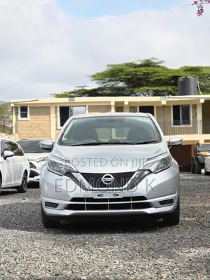 Nissan Note 2018 Silver