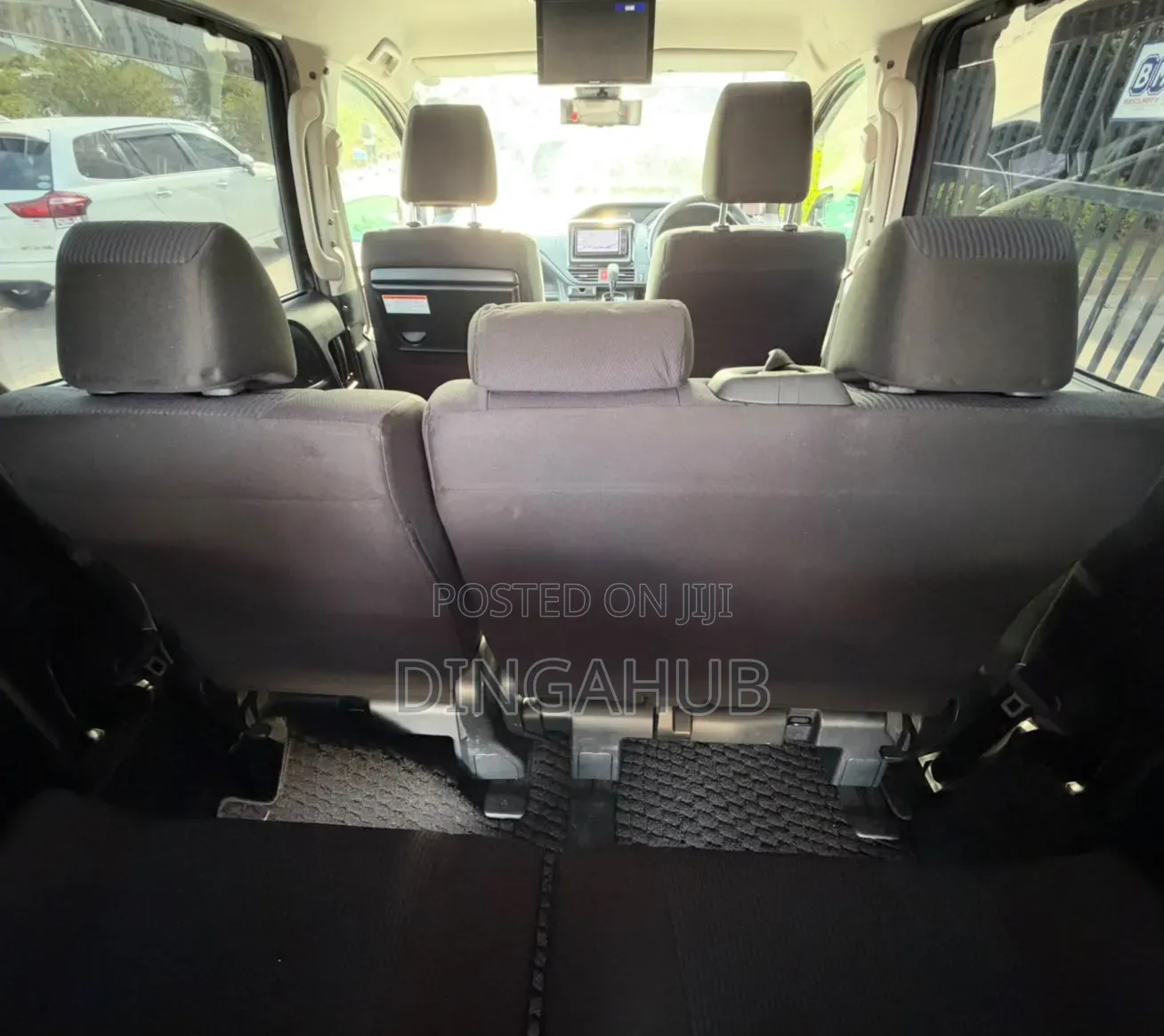 Toyota Noah 2019 Maroon