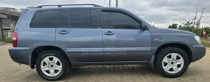 Toyota Kluger 2005 Gray