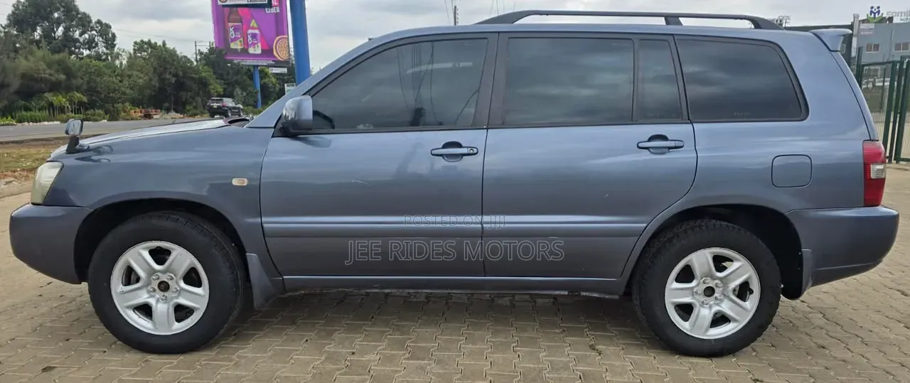 Toyota Kluger 2005 Gray