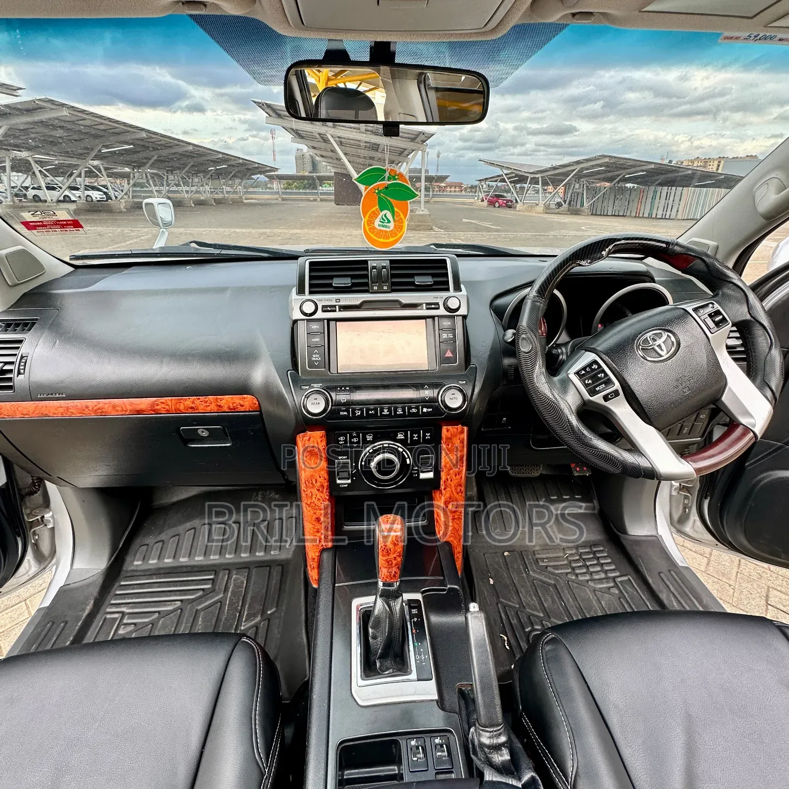 Toyota Land Cruiser Prado 2.8 2017 Silver