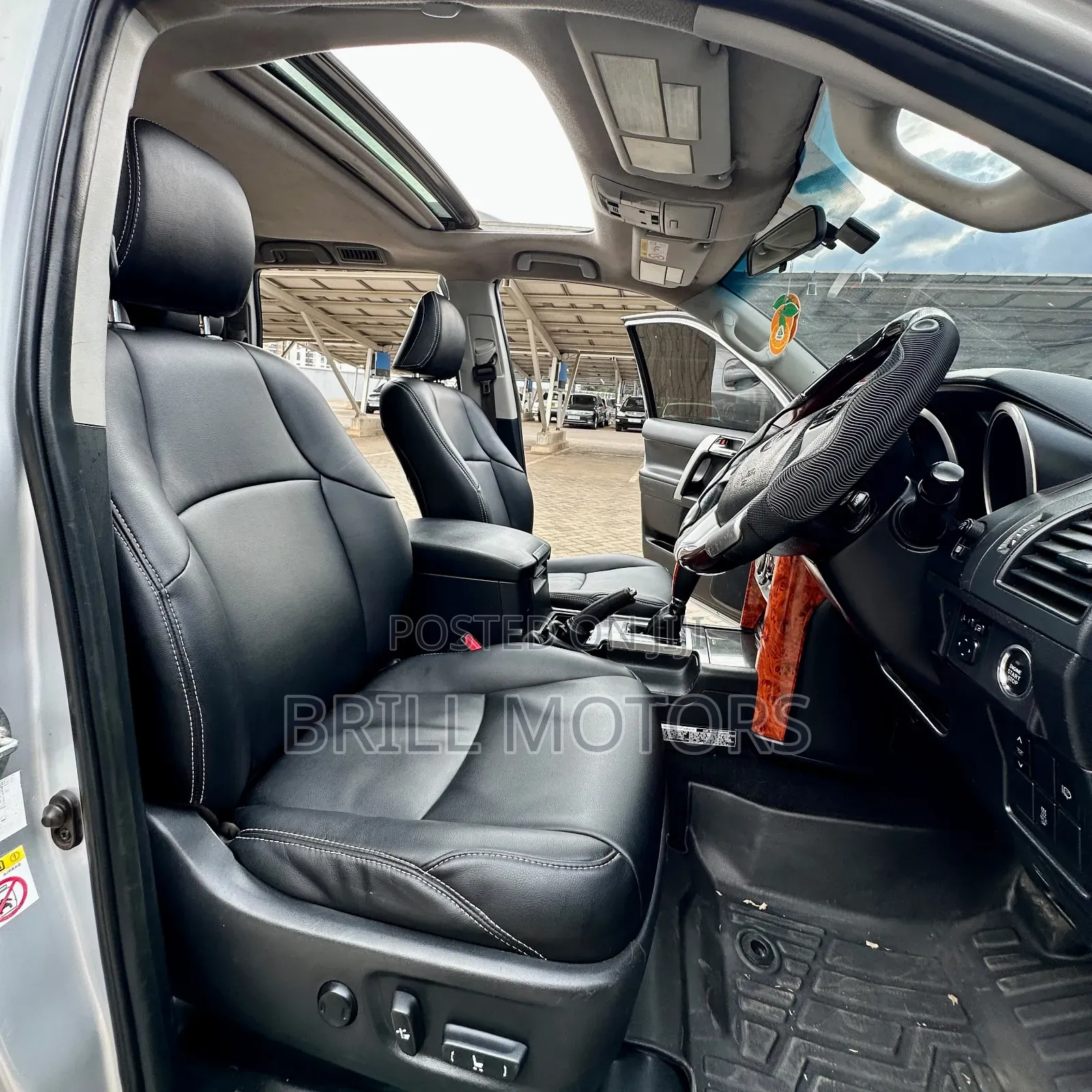 Toyota Land Cruiser Prado 2.8 2017 Silver