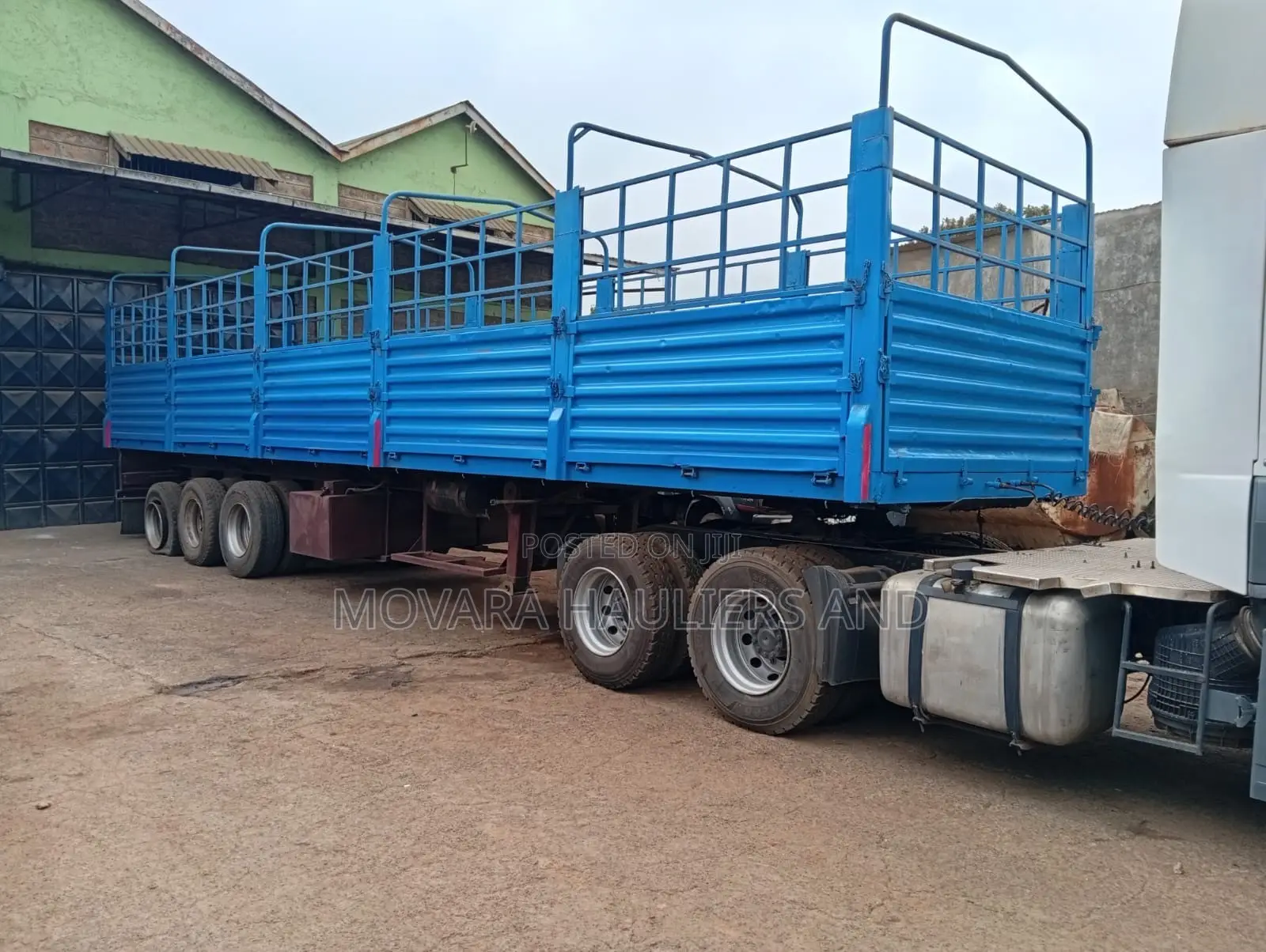Spacious 40-Foot Open-Top Trailer on Standby