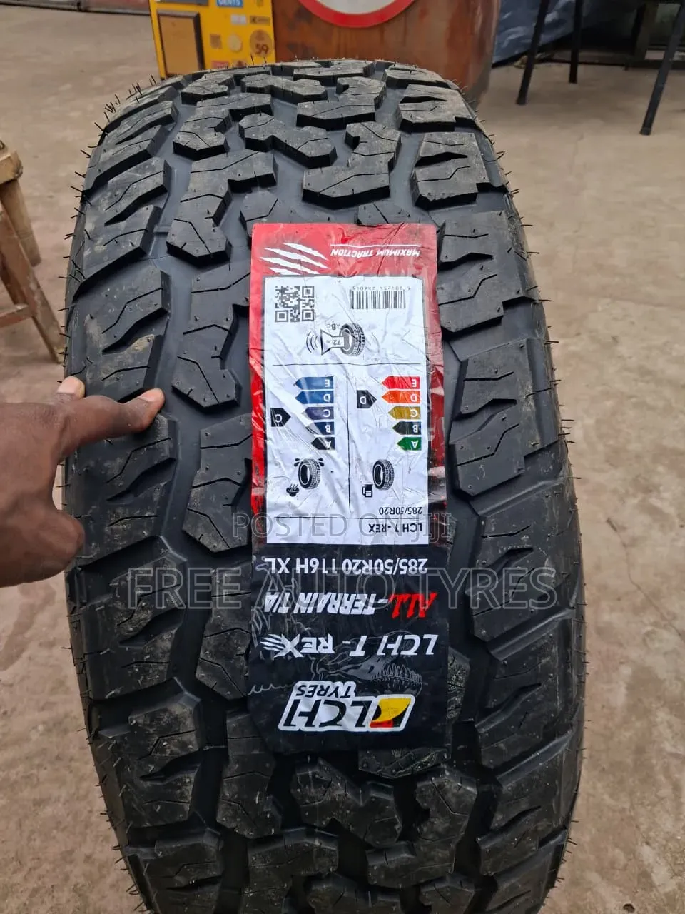 285/50r20 LCH