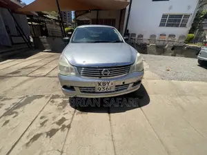 Nissan Bluebird 2007 Silver