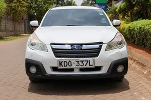 Subaru Outback 2015 White