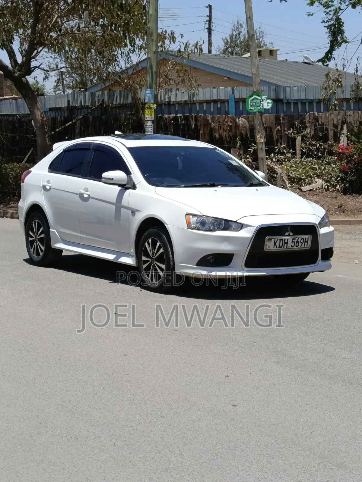 Mitsubishi Galant 2015 White