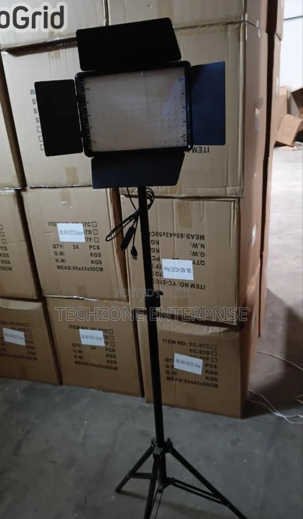 Led Portable Camera Light AC Powered  - main view